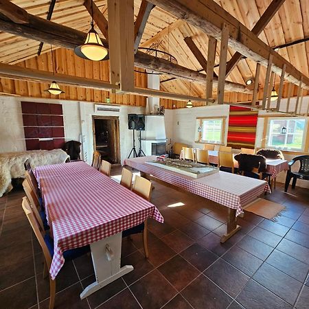 Kierinki Village Majatalo Kültér fotó